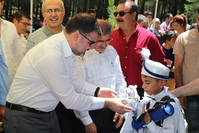 KESİAD ailesi olarak Kemalpaşa Belediyemizin de desteğiyle çok güzel bir Sünnet Şöleni gerçekleştirdik