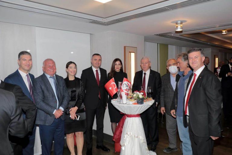 KESİAD’dan Cumhuriyet Kokteyli