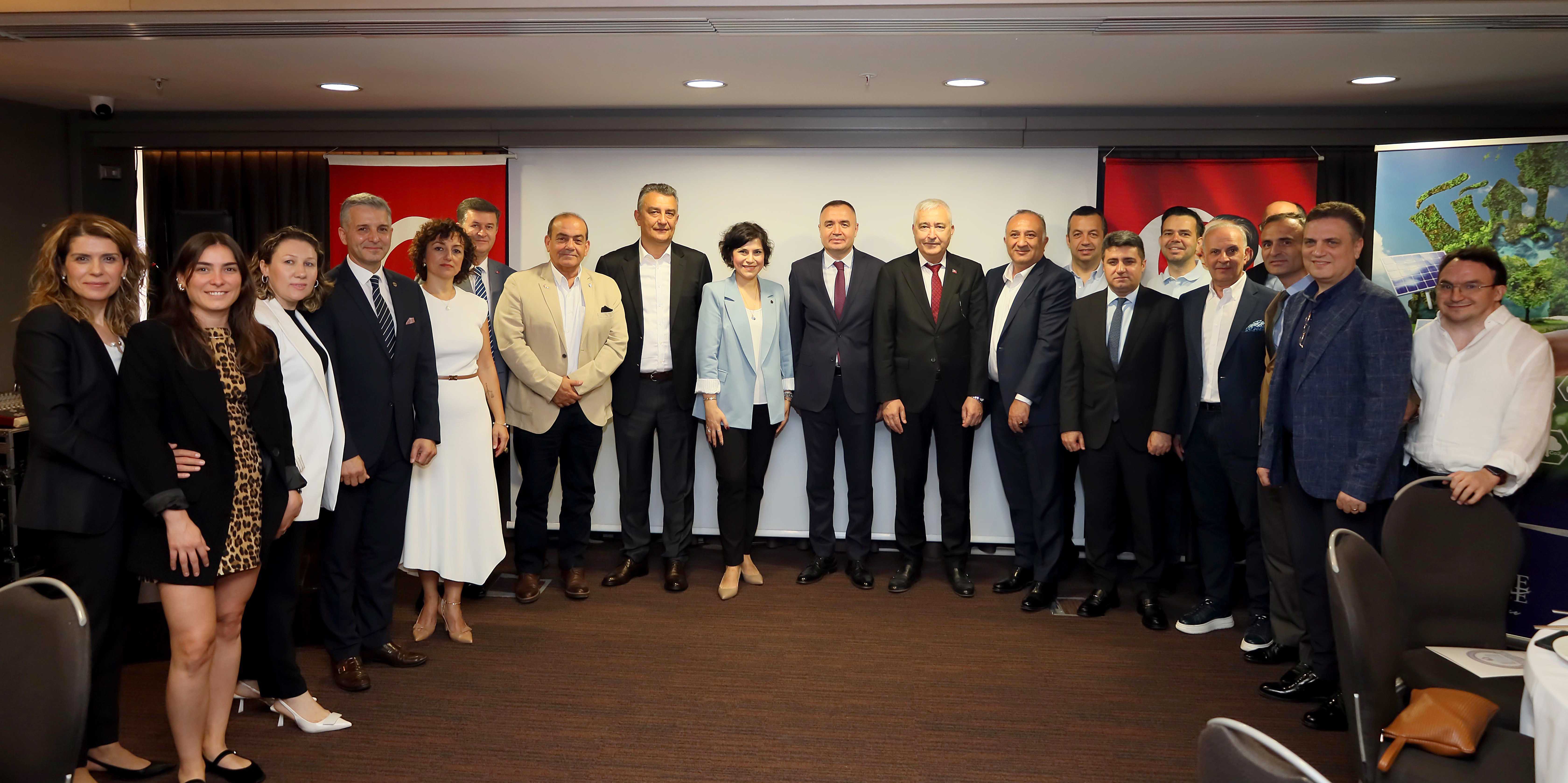 Geleneksel Perşembe Kahvaltımız Gage Group Sponsorluğunda Ramada Otel’de Gerçekleştirildi.