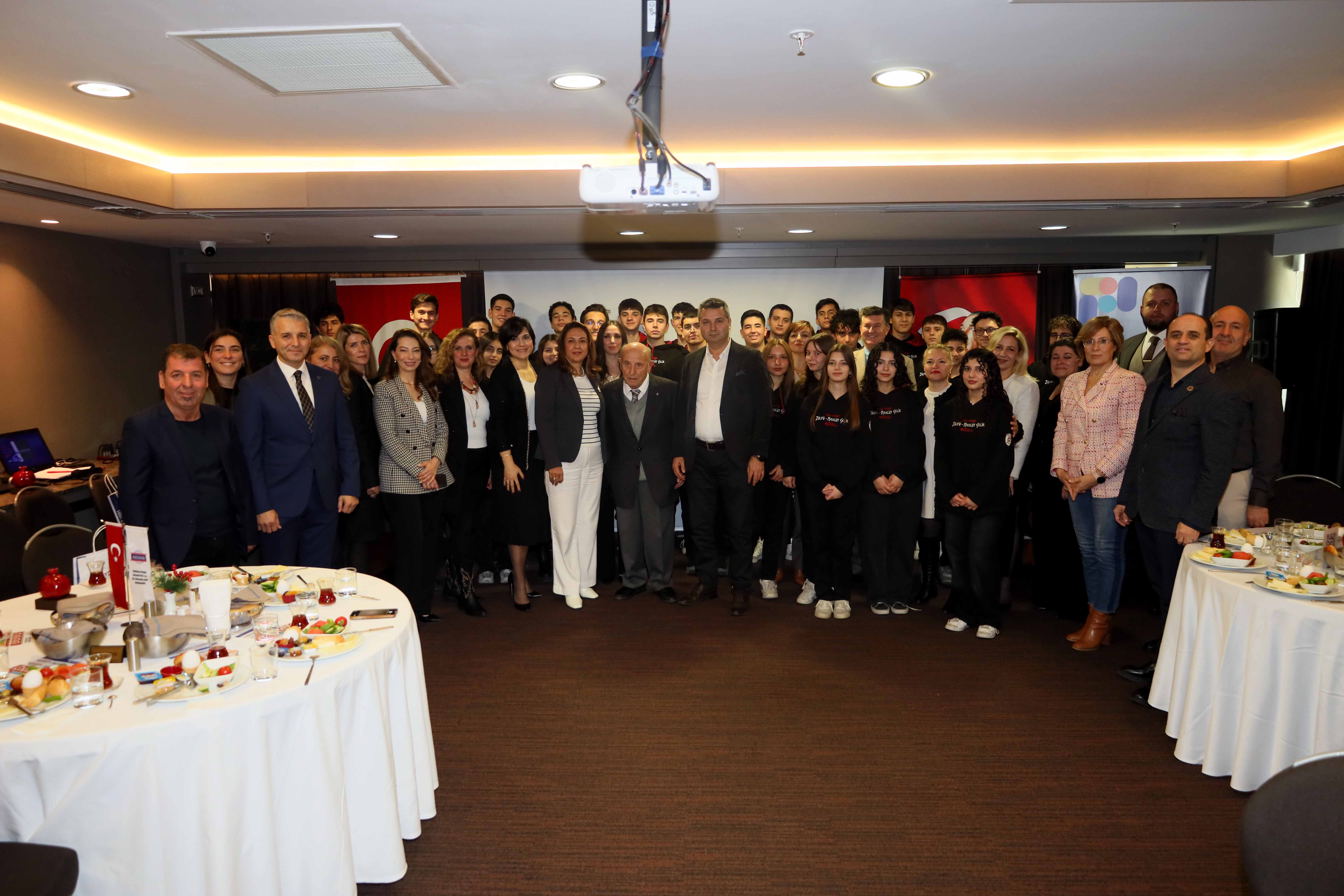 Geleneksel Perşembe Kahvaltımız “Zübeyde Hanım Eğitim Kurumları” Sponsorluğunda Ramada Otel’de Gerçekleştirildi.