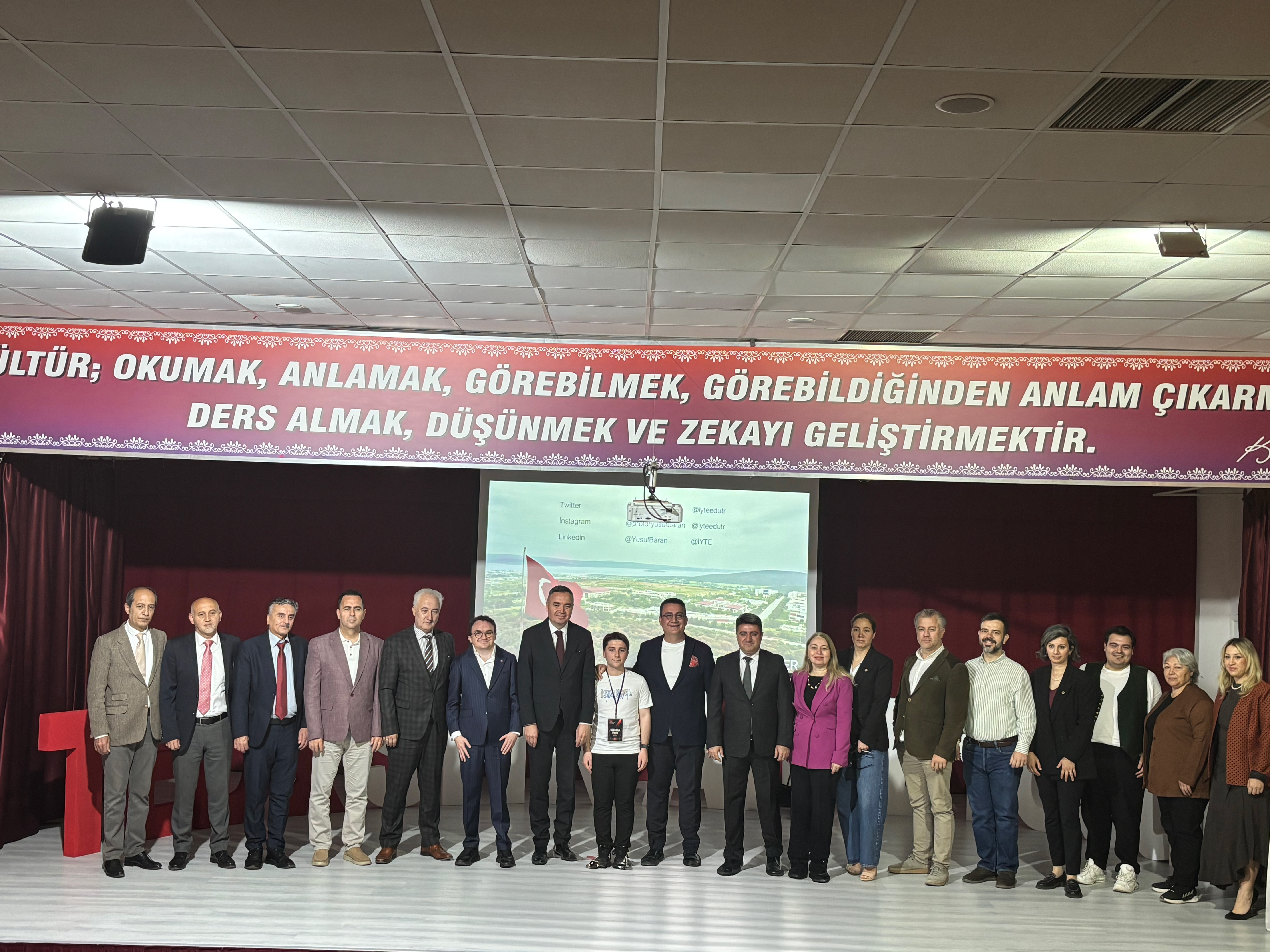 KESİAD’ın ana sponsorluğunda, Şehit Halil Kantarcı Anadolu İmam Hatip Lisesi tarafından TEDx ŞHK Anatolian Imam Hatip HS Youth etkinliği gerçekleştirildi.
